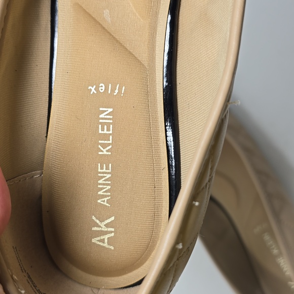 Anne Klein Gianna Cap Toe Quielted Ballet  Flats Size 8 - Picture 6 of 7